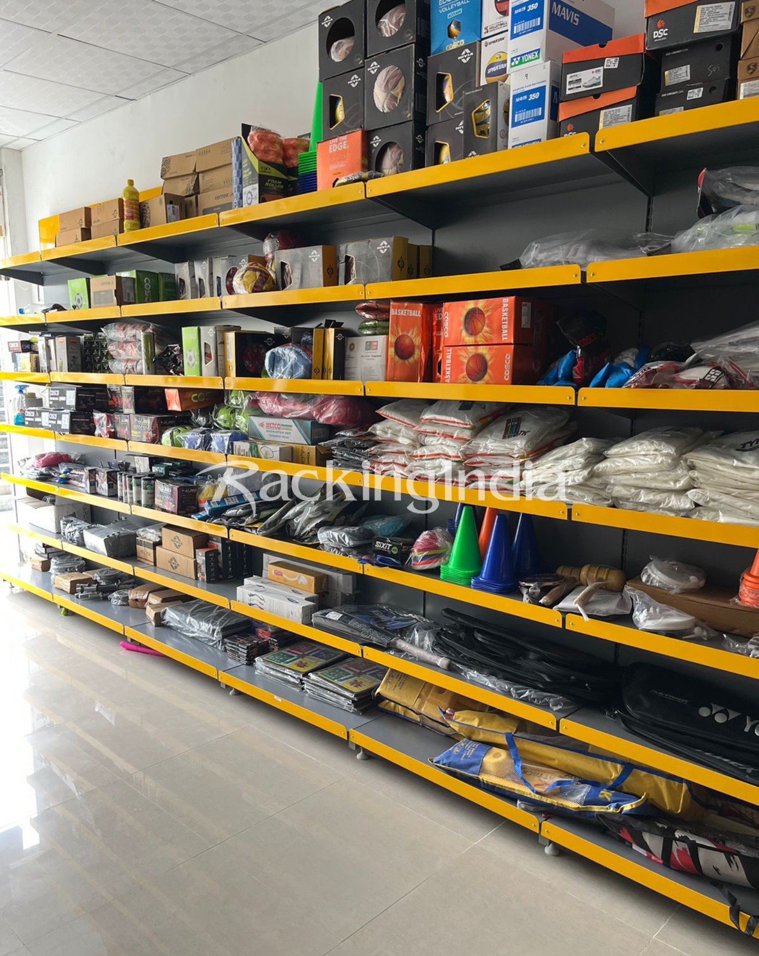 Sports Showroom Display Racks