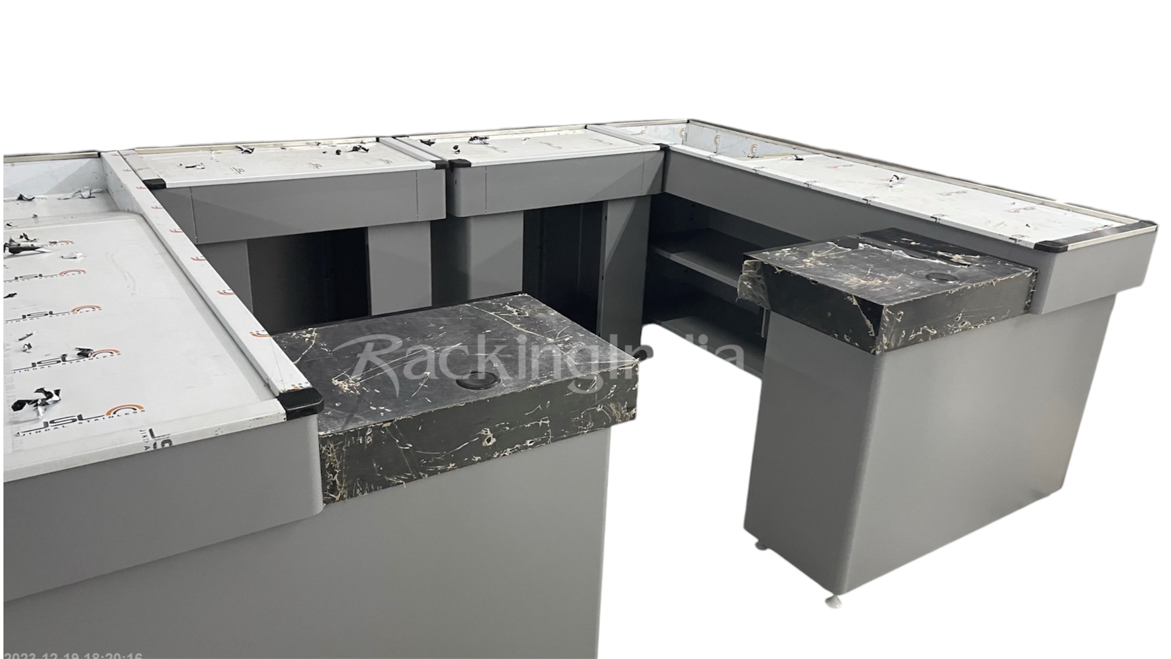 Retail Checkout Counter